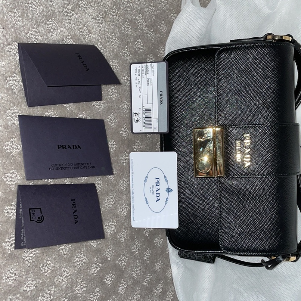 Prada Pattina - Picture 3 of 4